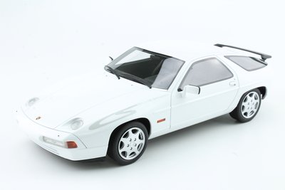 porsche-928-s4-gt-gts-club-sport-1988-white-03-web.jpg