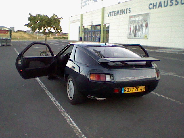 porsche arriere.JPG