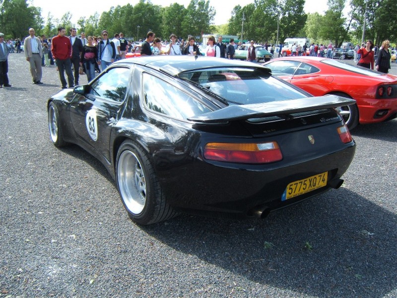 928 GTS.jpeg