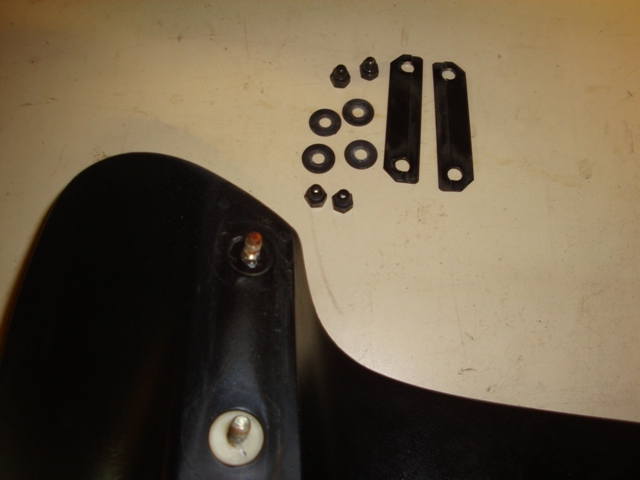 aileron visserie.JPG