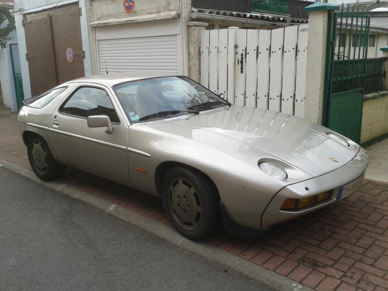 928 avant SS plaques.JPG