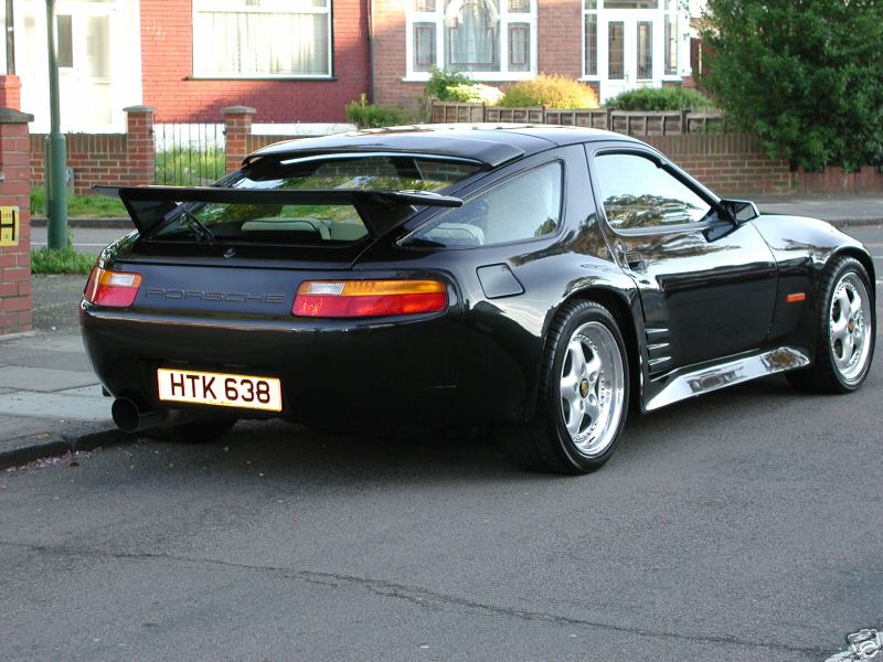 1985 928S Strosek blk a.jpg