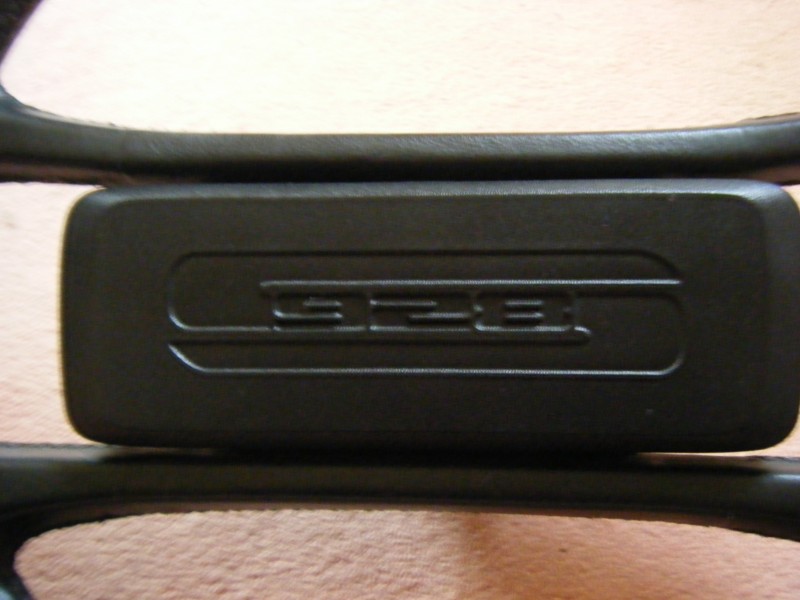 vend piece porsche 928 002.jpg