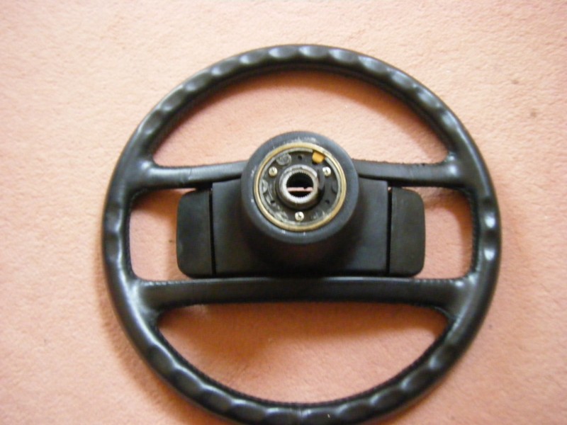 vend piece porsche 928 003.jpg