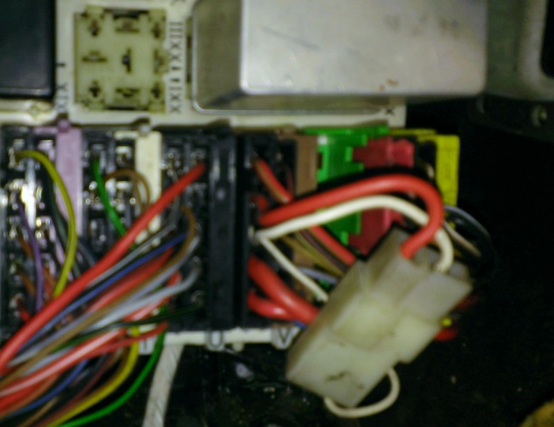 Fiche sur Connecteur.jpg