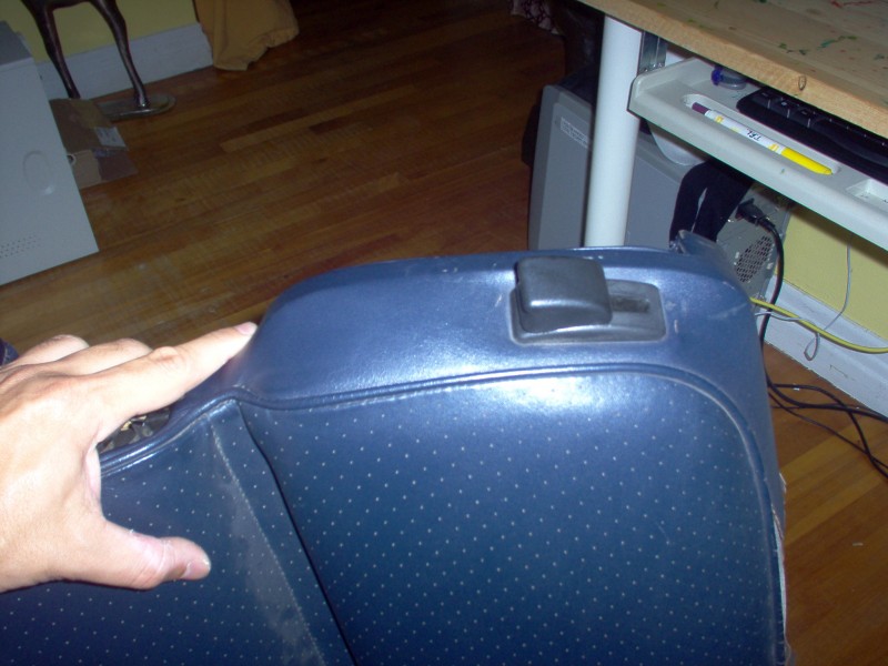 928.rear.seat.jpg