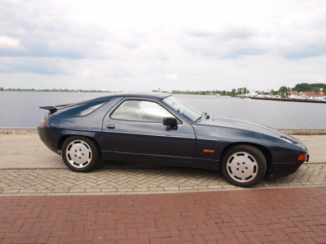 porsche-928-5-0-s4-coupe-20203671-1.jpg