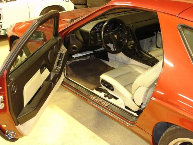 7300202610.jpg