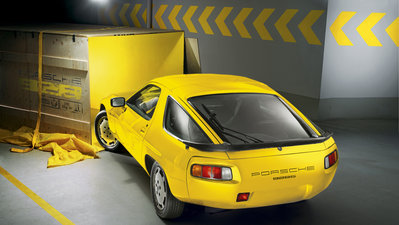 high_porsche_928s_transaxle_era_2016_porsche_ag.jpg