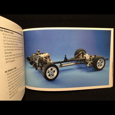 book-porsche-die-transaxle-ara-40-jahre-selection-rs-mini-911-map09002616 (4).jpg