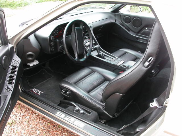 PORSCHE_007.jpg