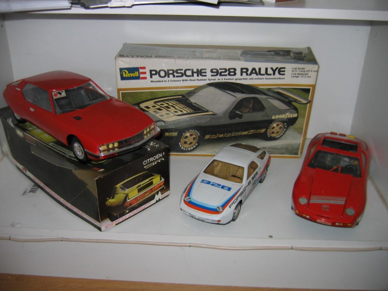 miniatures 008.jpg