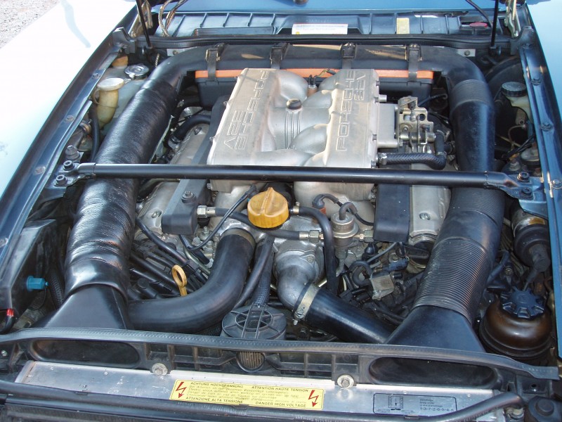 Porsche 928 GT (12).JPG