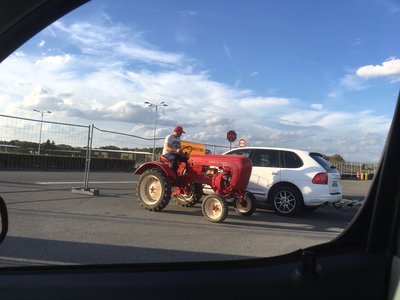 Tracteur arrivé.jpg