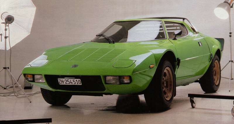 stratos.jpg