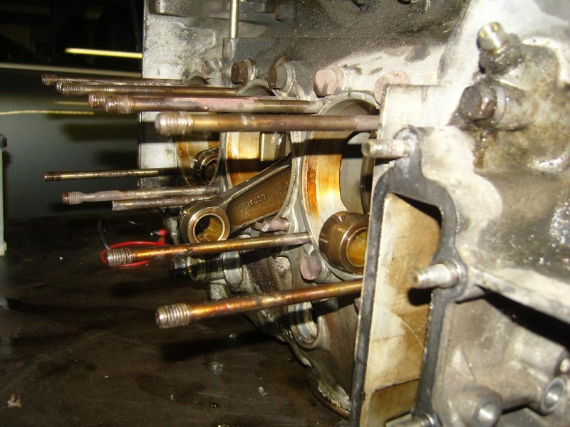 Porsche 930 garage main car Philippe 002.JPG
