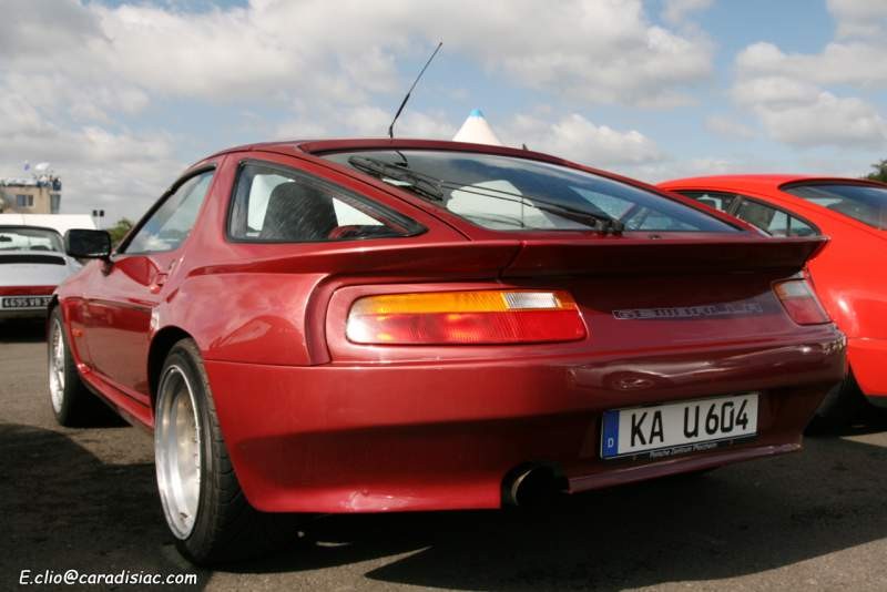 PORSCHE_928_GEMBALLA.jpg