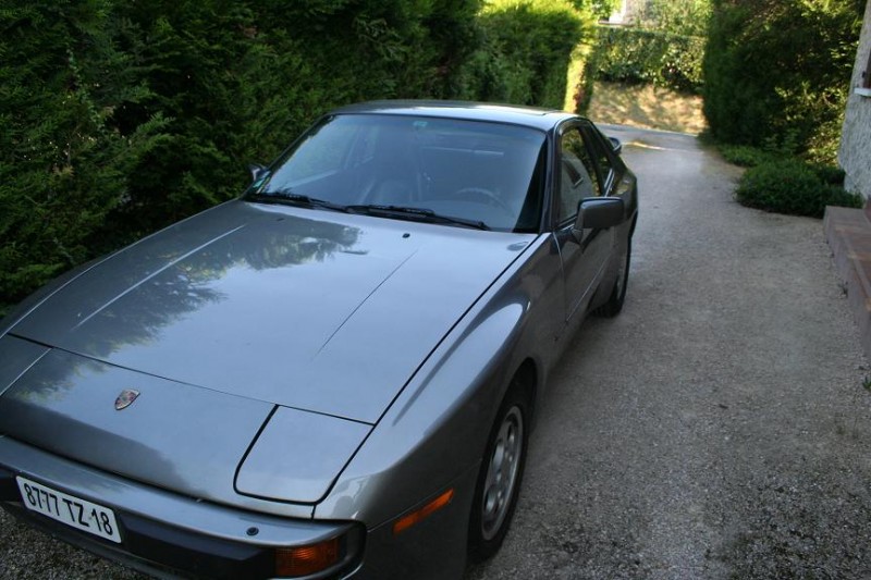 PORSCHE 944 011.jpg
